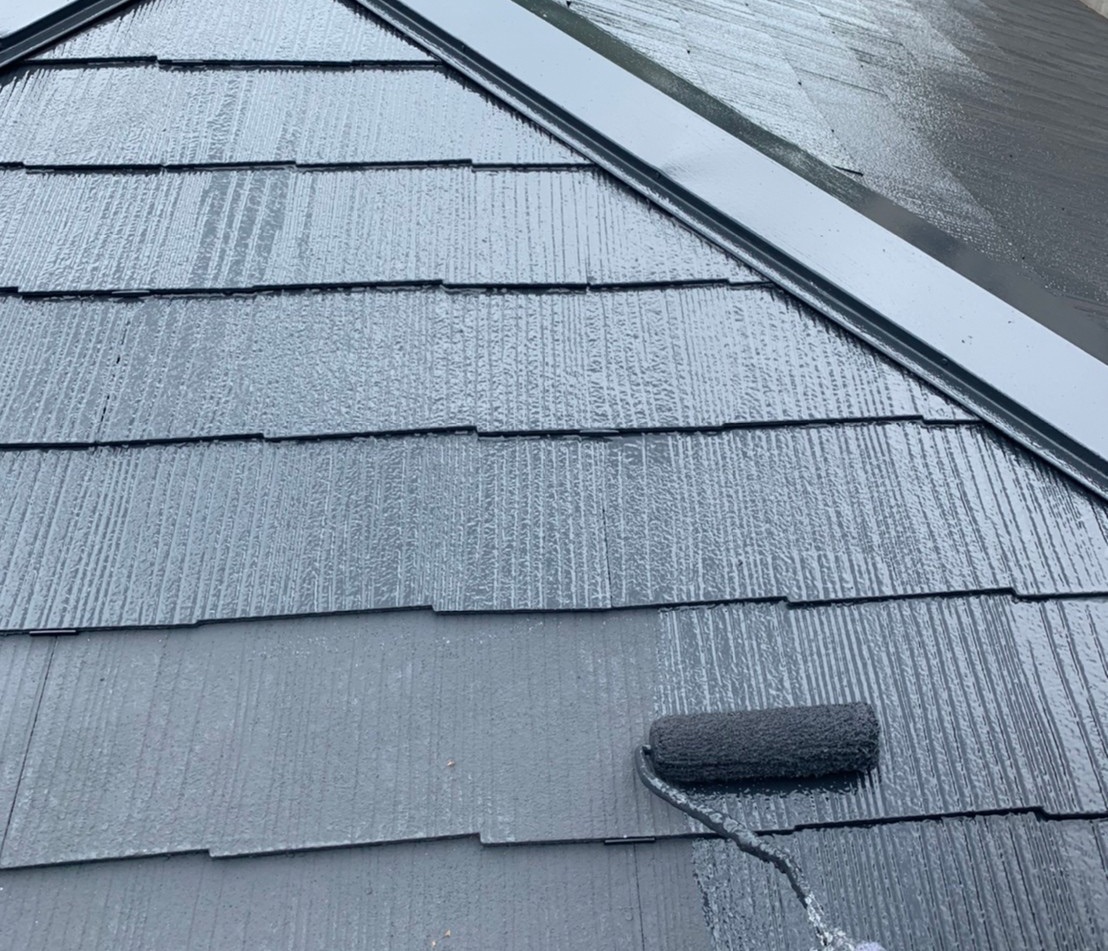 塗装工事をお考えの方は屋根と外壁のセットがおすすめ！
