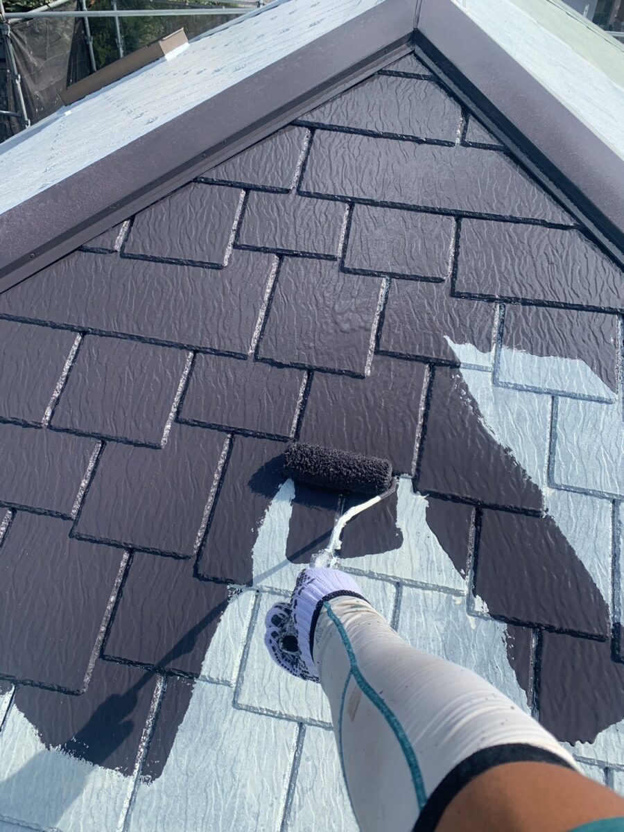 屋根の塗装は必要？塗装をする目的と注意点を解説！