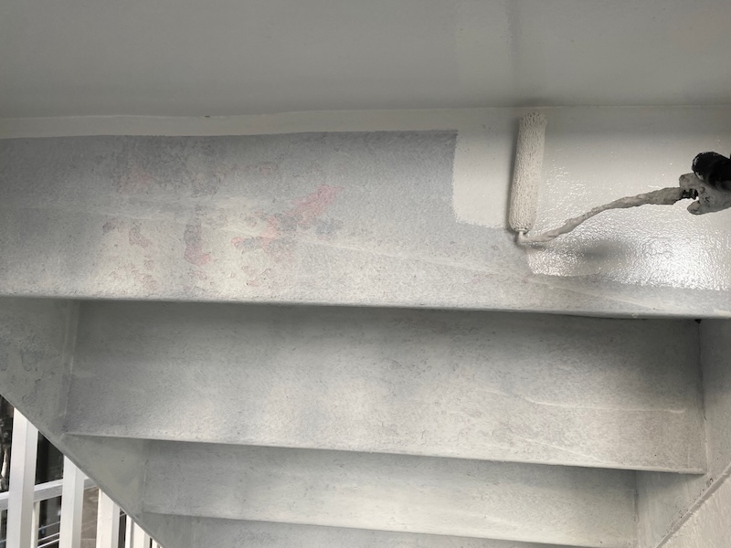 屋外階段・格子手すりの塗装と長尺シート貼りを実施｜東京都多摩市関戸