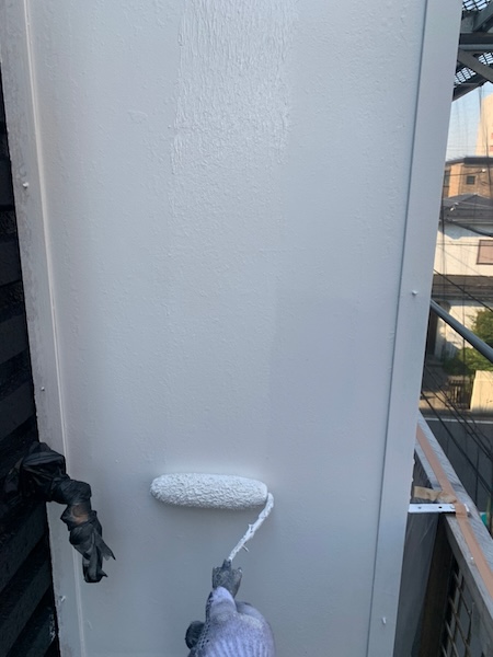 神奈川県横浜市鶴見区|アパートの外壁塗装 洗浄〜下地処理〜付帯部塗装をレポート!