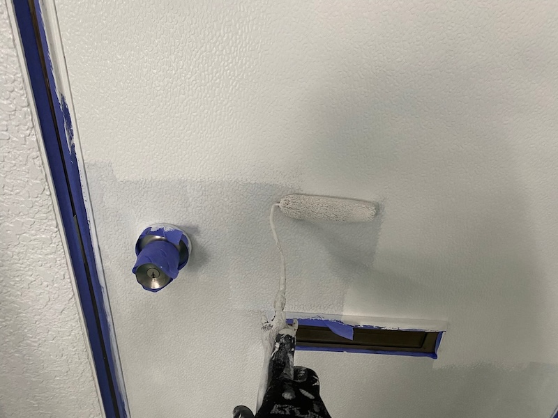 階段の長尺シート貼りと廊下側の塗装をレポート|東京都多摩市関戸