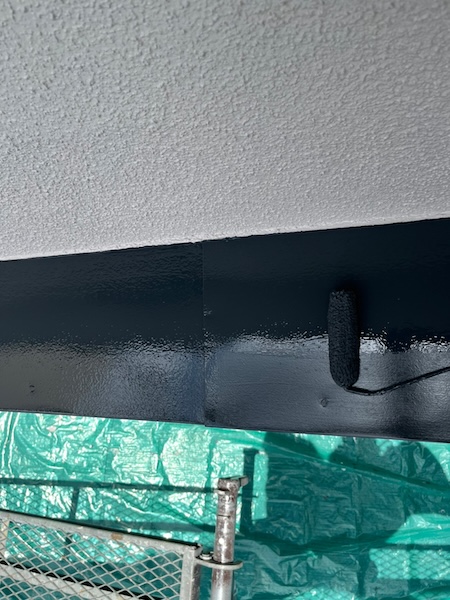 鉄部 換気フード・霧よけを塗装しました!|東京都板橋区桜川