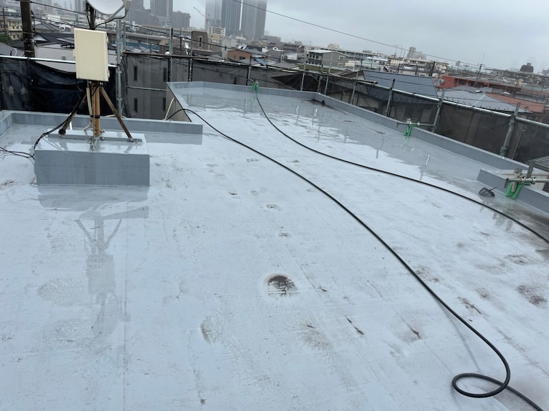 マンション外壁塗装工事のご依頼!高圧洗浄を実施しました|神奈川県川崎市