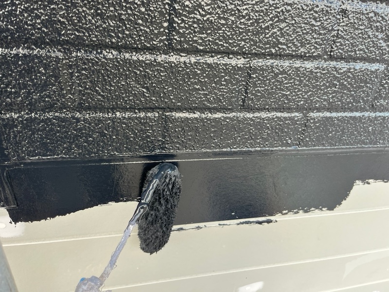 神奈川県藤沢市|外壁の下塗り・中塗り・上塗りをレポート!塗装回数について