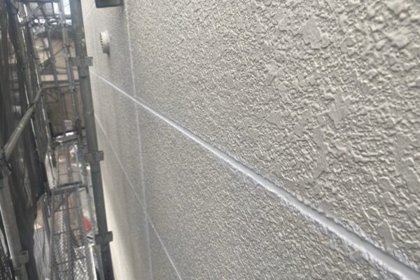 東京都多摩市関戸｜アパート外装工事のご依頼！コーキング工事をレポート