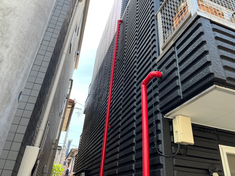 外壁塗装を行いました！外壁はブラックに塗り替え！｜神奈川県横浜市鶴見区