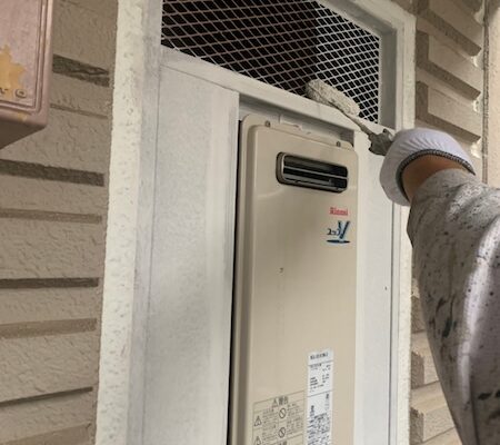 神奈川県横浜市鶴見区｜通路側の鉄部と付帯部を塗装しました！