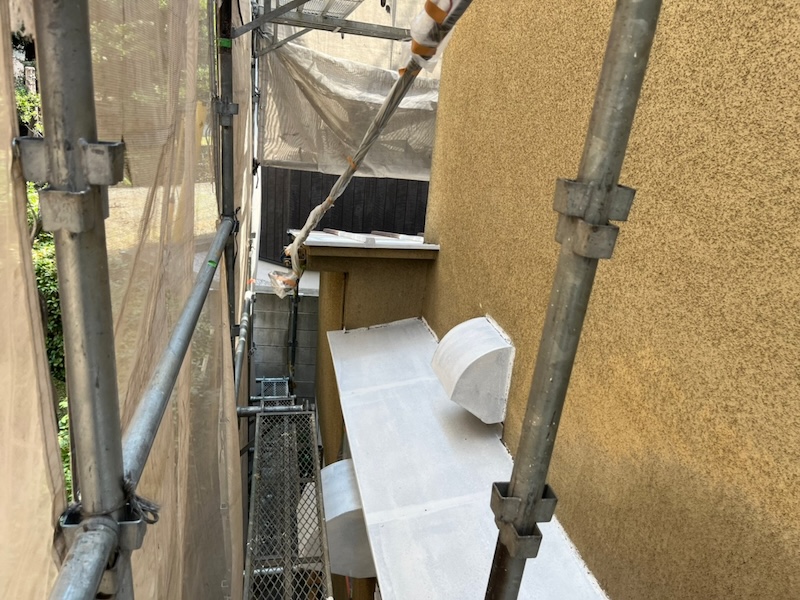 鉄部 換気フード・霧よけを塗装しました!|東京都板橋区桜川